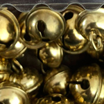 Preise für die Kreiseley, Perlenketten, Holzperlen, Glasperlen, Horn, Hornperlen, Hauptpreis, Hauptgewinn, Kreisel.