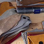 Bildmaterial von der entstehung der ersten Münztäschchen, Schnittmuster, Tests und fertige Täschchen.