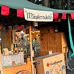 Bilder vom wahrscheinlich schönsten Mäuseroulette der Mittelalterszene. Entstanden sind die Bilder auf dem Mittelalterspektakel zu Schloss Guteneck