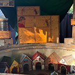 Im wunderschönen und schattigen Kardinalsgarten von Schillingsfürst stand das wahrscheinlich schönsten Mäuseroulette der Mittelalterszene.